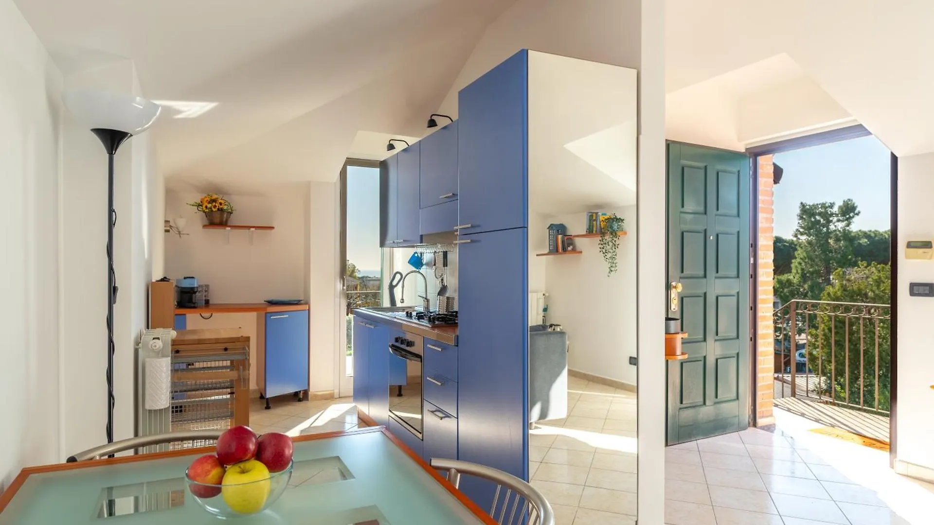 5 Min Dal Mare Luminoso Bilocale Con Terrazza Apartment Loano